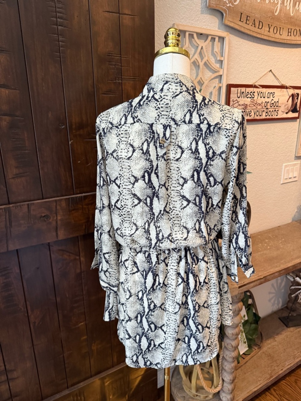 Karlie Black and White Snake Print Shirt Dress - Picture 3 of 3